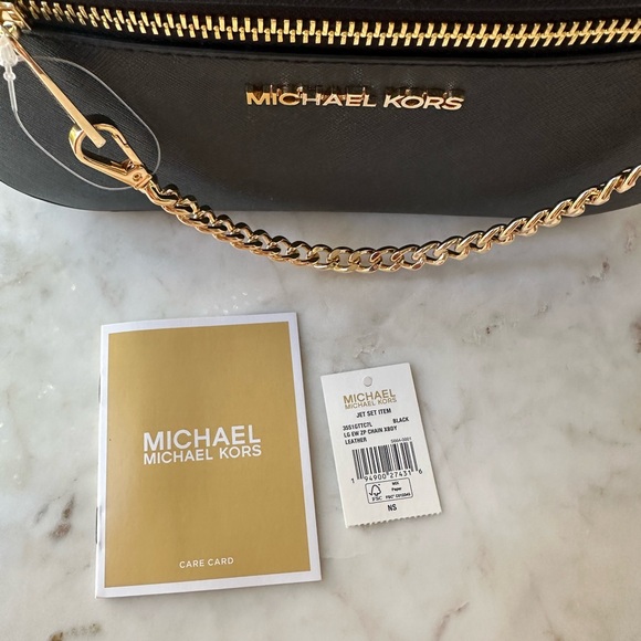 Michael Kors Jet Set Crossbody - Picture 2 of 5